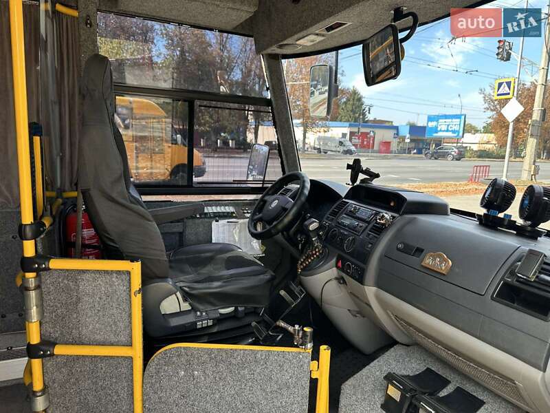 Міський автобус Kutsenits City IV 2009 в Полтаві