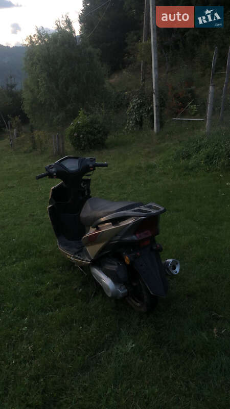 Мопеды Kv Z 2022 в Драгово