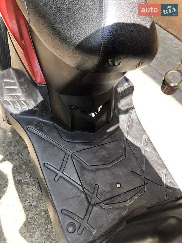 Мопеди Kymco Agility 2007 в Чернівцях фото 13 Мопеди Kymco Agility 2007 в Чернівцях