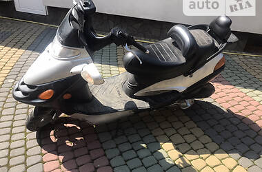 Макси-скутер Kymco Dink 2005 в 