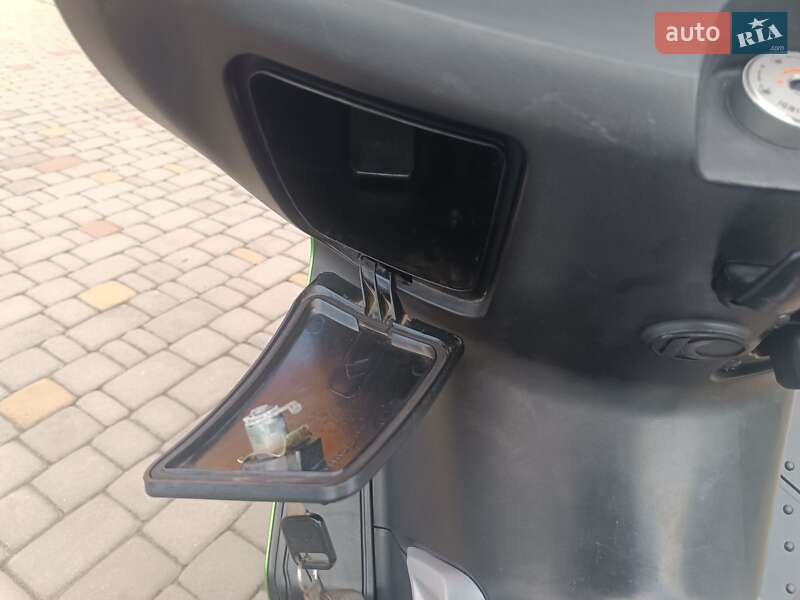 Макси-скутер Kymco Xciting 2006 в Ровно