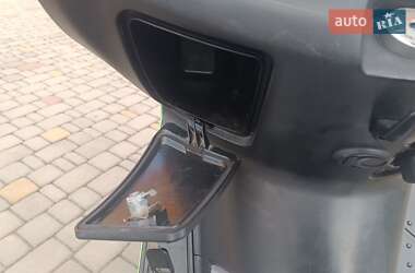 Макси-скутер Kymco Xciting 2006 в 