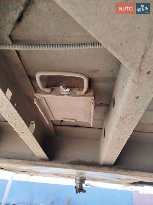 Бортовой полуприцеп КЗАП 9370 1992 в Барвенкове