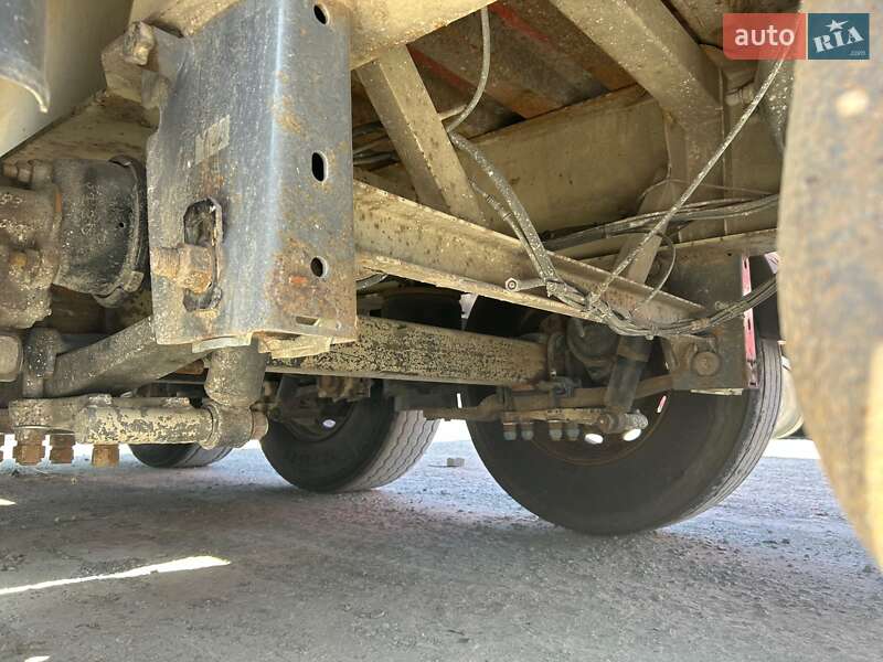 Самосвал полуприцеп L.A.G. 0-3-39 2006 в Львове