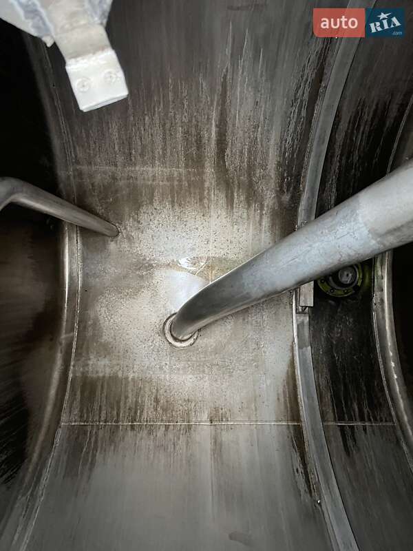 Цистерна полуприцеп L.A.G. 0-3-39 2004 в Шептицькому