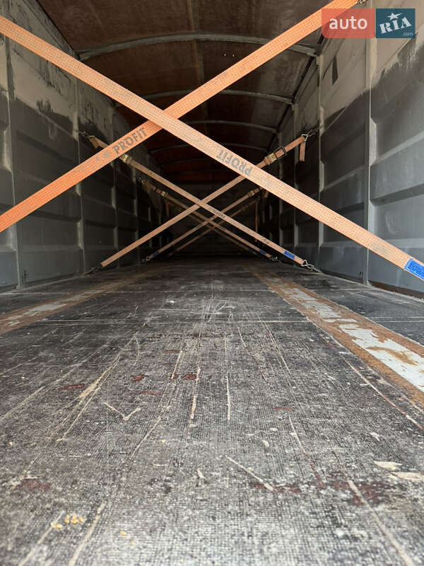 Зерновоз - полуприцеп Lacitrailer 3E20RD 2005 в Житомире