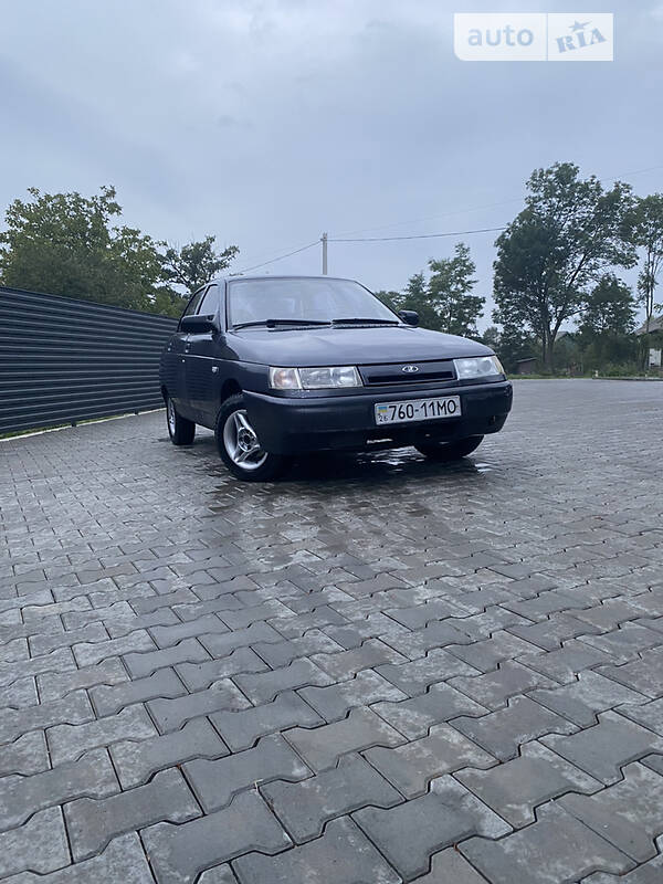 Lada 2110