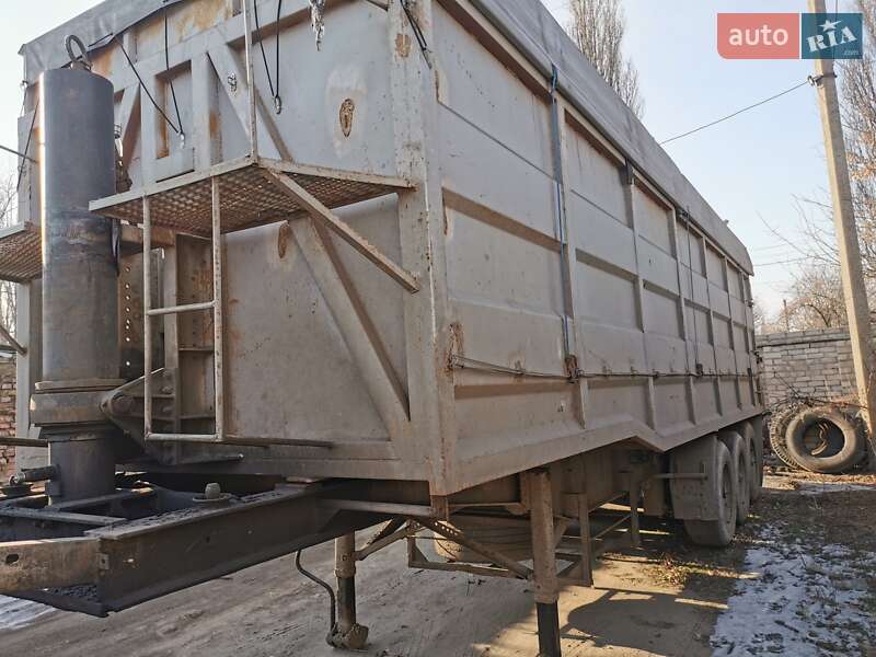 Самосвал полуприцеп LAG 0-3-375L 2000 в Черкассах