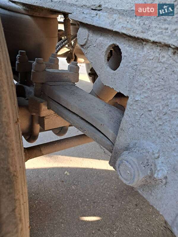 Бортовий напівпричіп LAG 0-3-39 1996 в Кременчуці