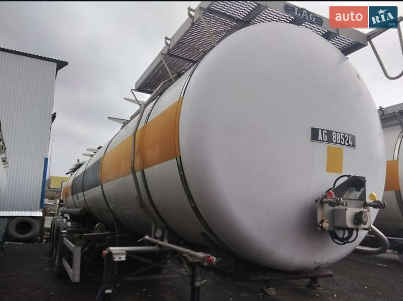 Цистерна полуприцеп LAG 0-3-39 2001 в Тернополе