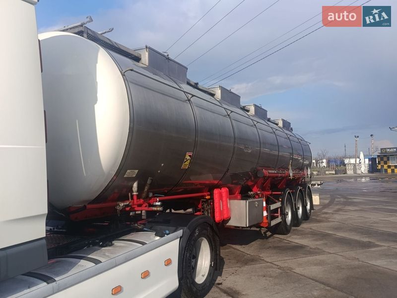 Цистерна полуприцеп LAG GSA 1991 в Броварах