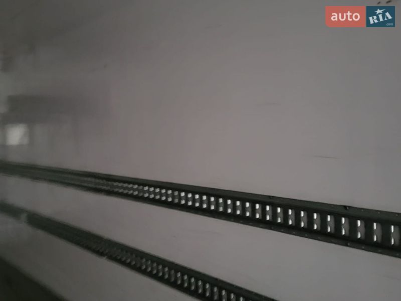 Рефрижератор напівпричіп Lamberet Carrier Vector 2012 в Тернополі фото 14 Рефрижератор напівпричіп Lamberet Carrier Vector 2012 в Тернополі