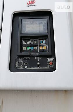 Рефрижератор полуприцеп Lamberet LVFS 2002 в 