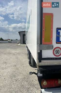 Рефрижератор полуприцеп Lamberet LVFS 2005 в 