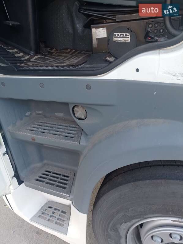 Рефрижератор полуприцеп Lamberet LVFS 2007 в Каменском