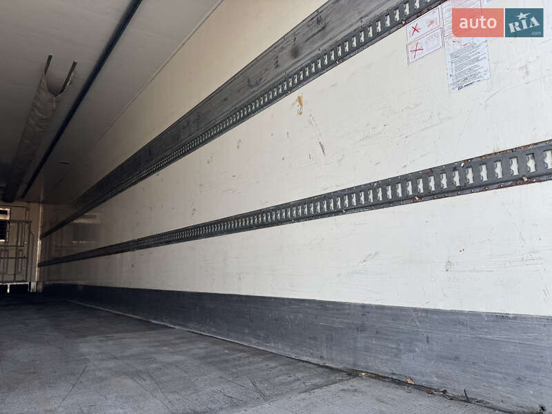 Рефрижератор Lamberet LVFS 2010 в Львове