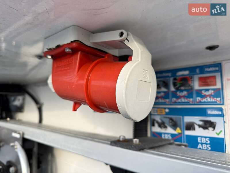 Рефрижератор полуприцеп Lamberet Termo King SMX 2014 в Дубно