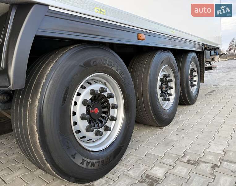 Рефрижератор полуприцеп Lamberet Termo King SMX 2014 в Дубно