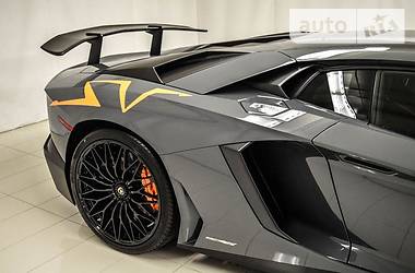 Купе Lamborghini Aventador 2017 в 