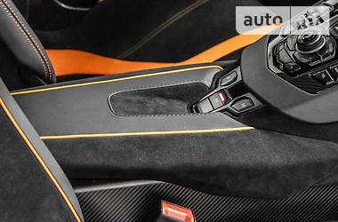 Купе Lamborghini Aventador 2017 в 