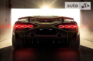 Купе Lamborghini Aventador 2019 в 