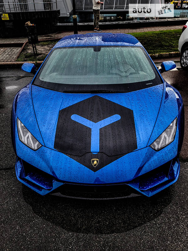 Купе Lamborghini Huracan 2020 в 