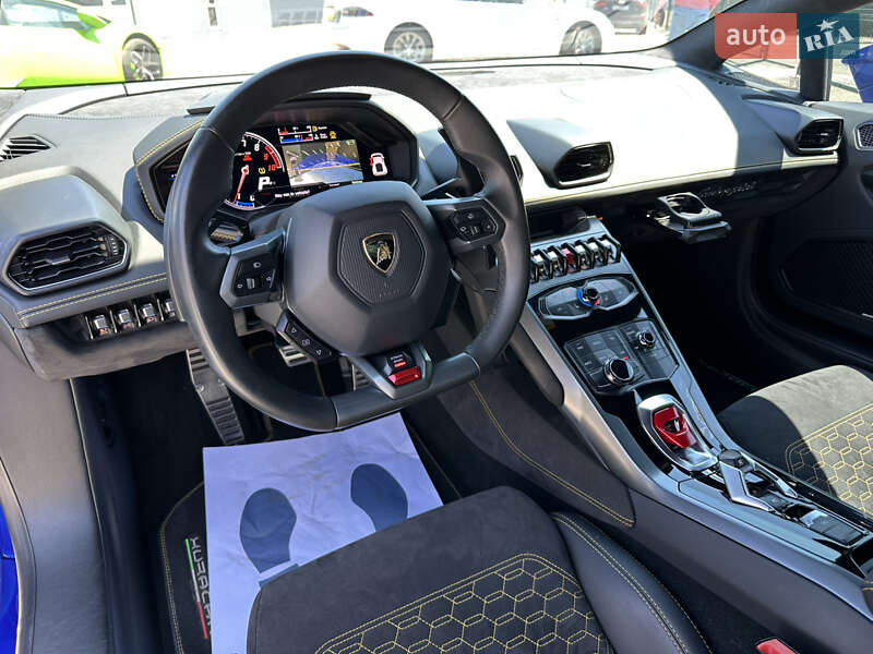 Купе Lamborghini Huracan 2017 в Киеве