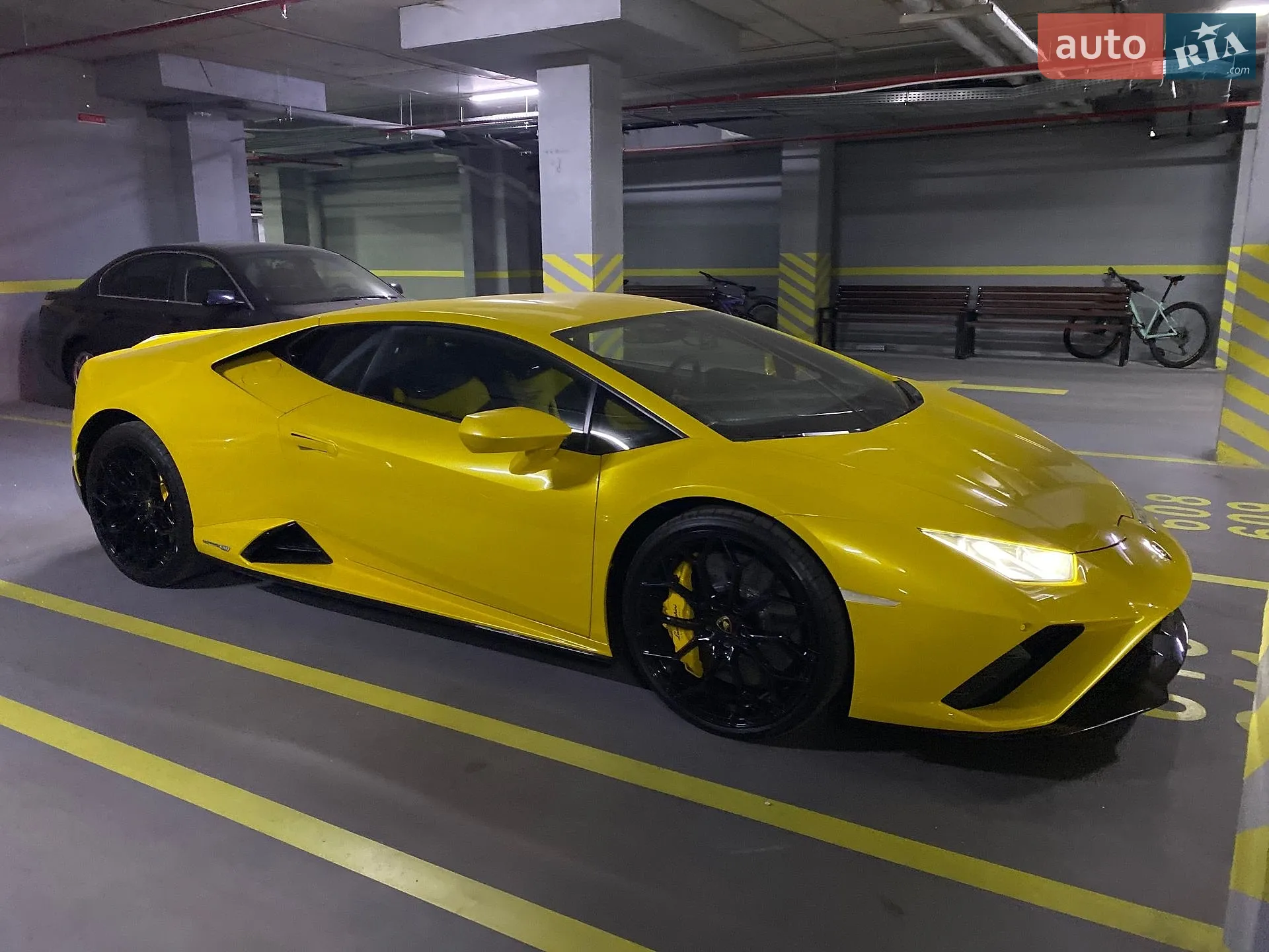 Lamborghini Huracan 2020