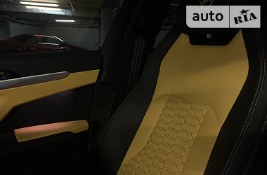 Внедорожник / Кроссовер Lamborghini Urus 2019 в Киеве