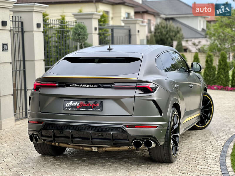 Позашляховик / Кросовер Lamborghini Urus 2022 в Одесі