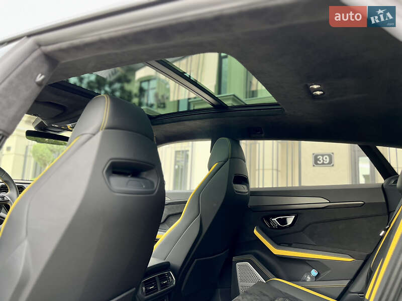 Позашляховик / Кросовер Lamborghini Urus 2022 в Одесі