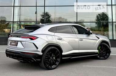 Позашляховик / Кросовер Lamborghini Urus 2020 в  фото 19 Позашляховик / Кросовер Lamborghini Urus 2020 в