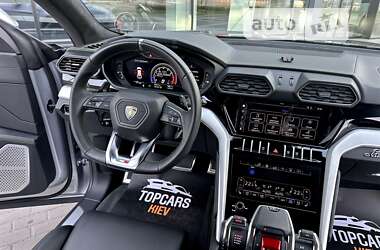 Позашляховик / Кросовер Lamborghini Urus 2020 в  фото 60 Позашляховик / Кросовер Lamborghini Urus 2020 в