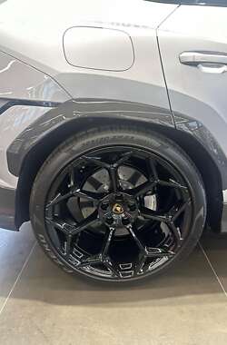 Позашляховик / Кросовер Lamborghini Urus 2024 в Києві