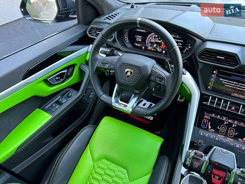 Внедорожник / Кроссовер Lamborghini Urus 2019 в Киеве