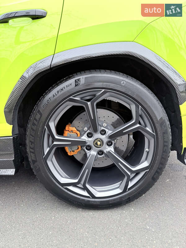 Внедорожник / Кроссовер Lamborghini Urus 2020 в Одессе фото 39 Внедорожник / Кроссовер Lamborghini Urus 2020 в Одессе