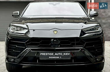 Внедорожник / Кроссовер Lamborghini Urus 2020 в Киеве