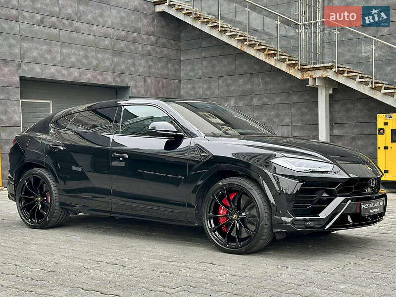Внедорожник / Кроссовер Lamborghini Urus 2020 в Киеве