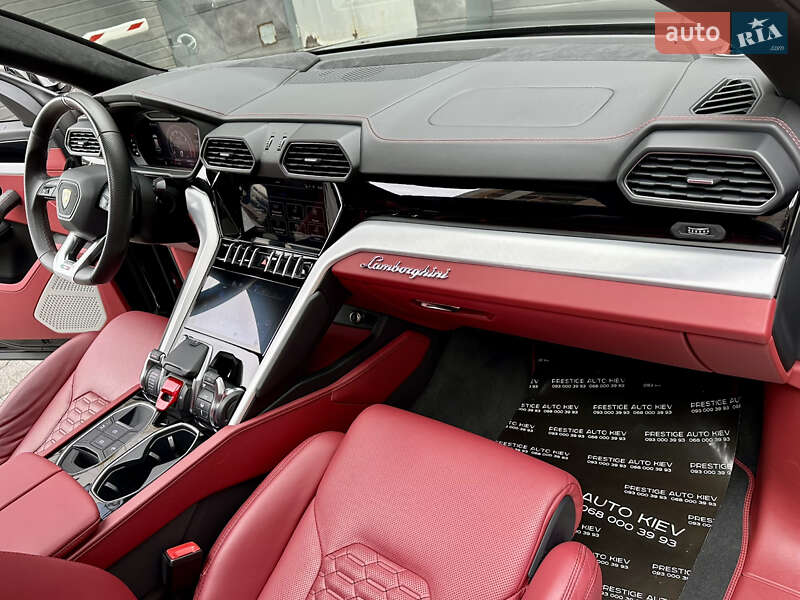 Внедорожник / Кроссовер Lamborghini Urus 2020 в Киеве