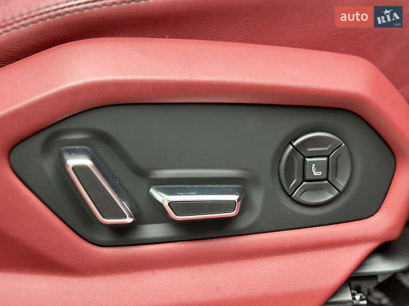 Внедорожник / Кроссовер Lamborghini Urus 2020 в Киеве