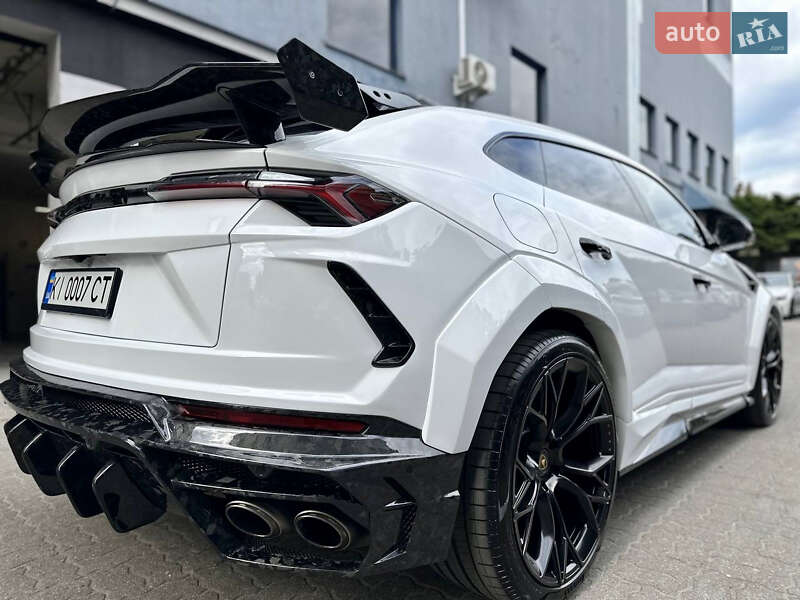 Внедорожник / Кроссовер Lamborghini Urus 2022 в Киеве