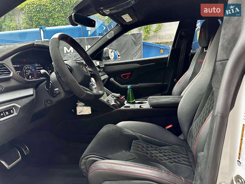 Внедорожник / Кроссовер Lamborghini Urus 2022 в Киеве