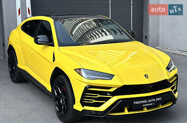 Внедорожник / Кроссовер Lamborghini Urus 2019 в 