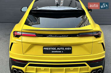 Внедорожник / Кроссовер Lamborghini Urus 2019 в 