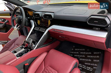 Внедорожник / Кроссовер Lamborghini Urus 2019 в 