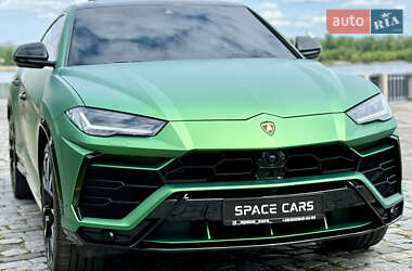 Внедорожник / Кроссовер Lamborghini Urus 2020 в 