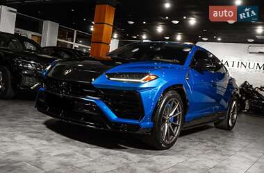 Внедорожник / Кроссовер Lamborghini Urus 2018 в 