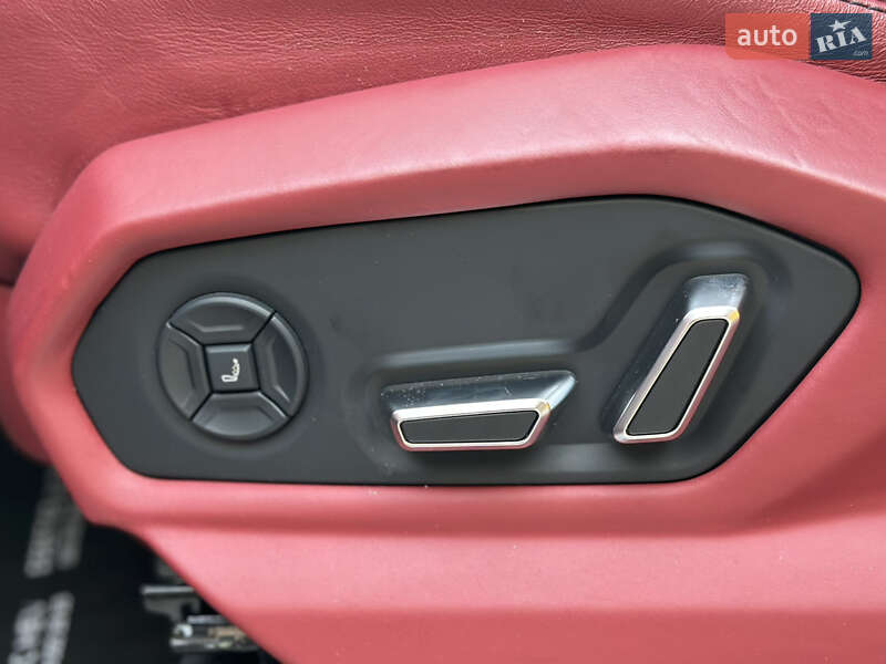 Позашляховик / Кросовер Lamborghini Urus 2019 в Києві