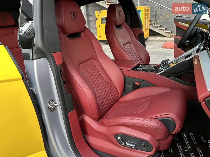 Позашляховик / Кросовер Lamborghini Urus 2019 в Києві