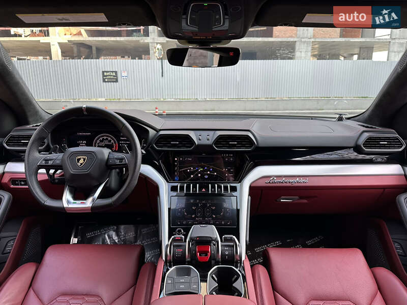 Позашляховик / Кросовер Lamborghini Urus 2019 в Києві